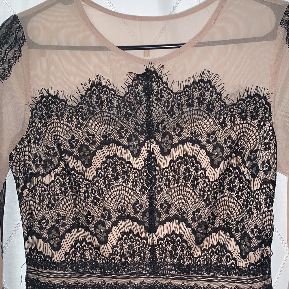 🎉Host Pick🎉 NWT- Charlotte Russe Black Lace Overlay Dress - Picture 2 of 7